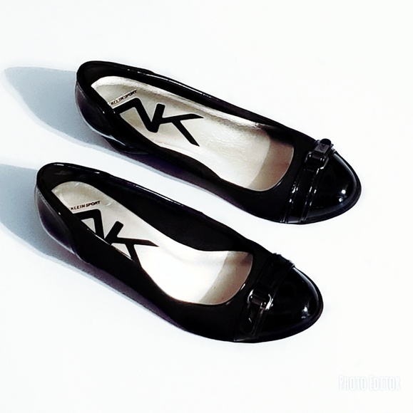 Anne Klein Shoes - Ann Klein Size 9 Black Patent Heel